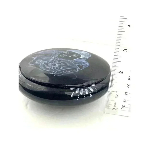 VTG Ceramic Trinket Box Round Lid Unknown Artist 5" Wide Dark Blue Hand Painted - Picture 10 of 13